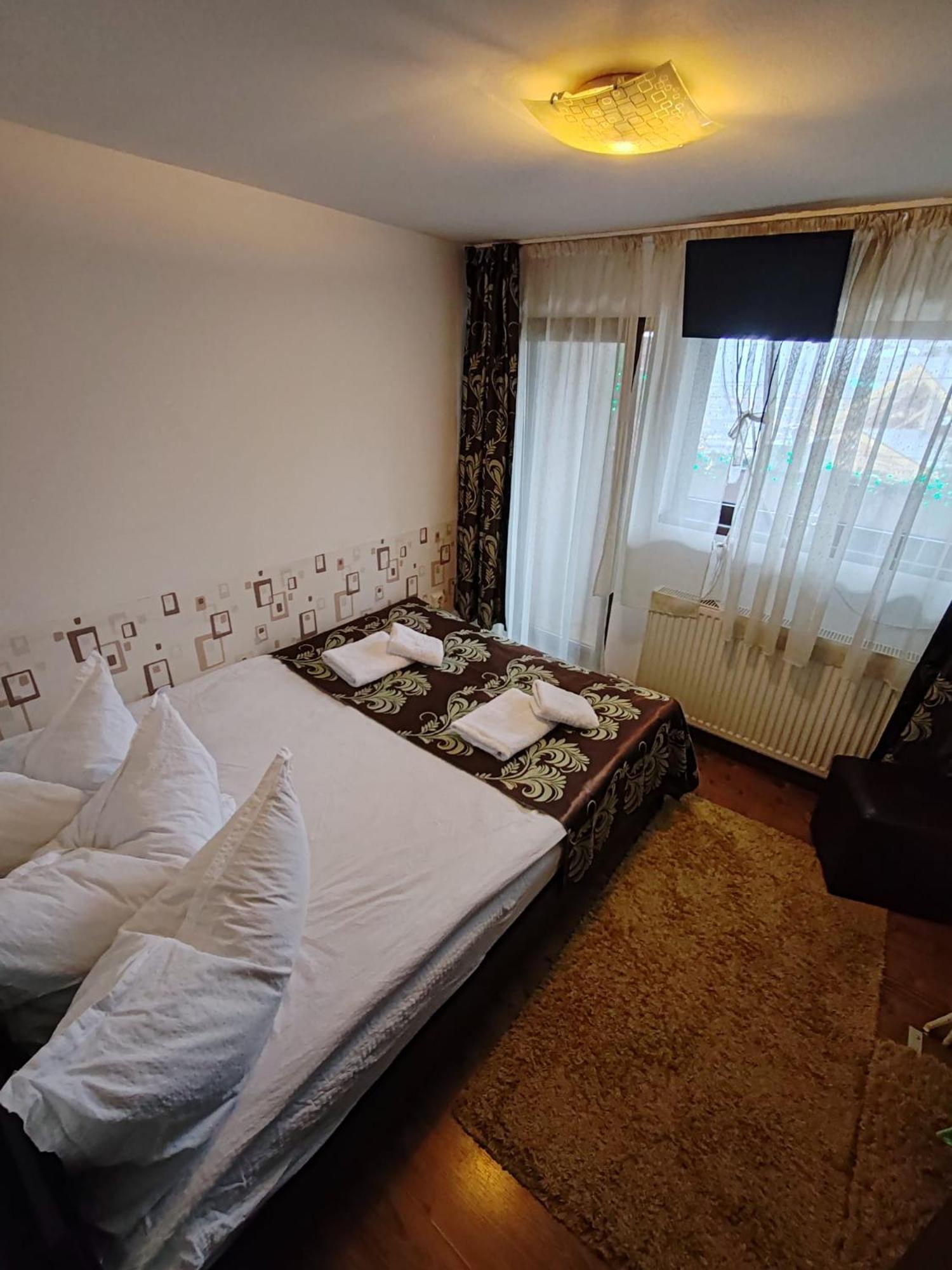 Отель Casa Alex Топлица Экстерьер фото